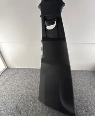 Volvo XC90 (B) pillar trim (bottom) 31651537 31651536 31497122