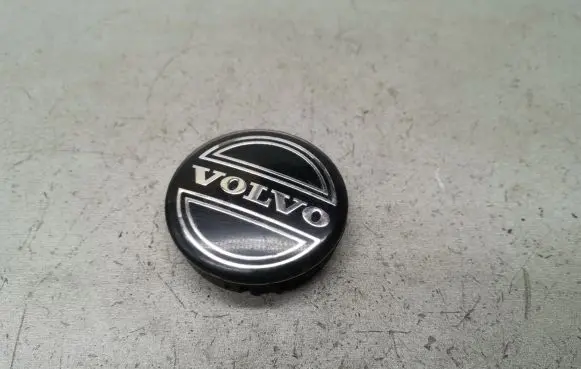Volvo XC90 Original wheel cap 30666913
