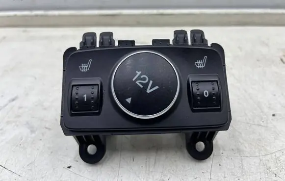 Ford C-MAX II Seat heating switch CJ5T19K314BA