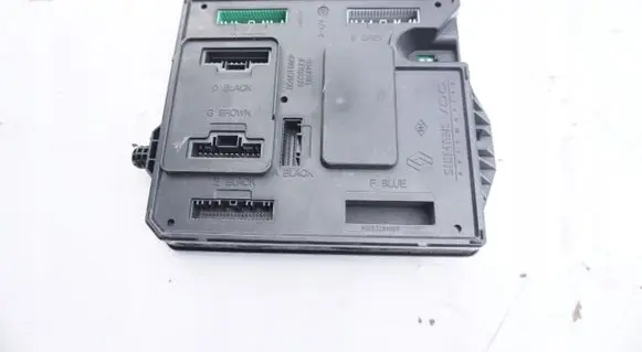 Renault Megane III Fuse module 284B15778R