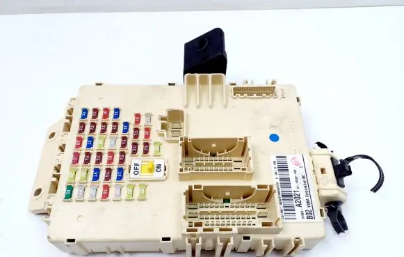 KIA Ceed Fuse module 91950A2021