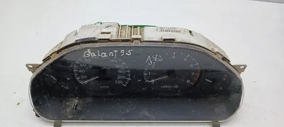 Mitsubishi Galant Speedometer (instrument cluster) MB918445