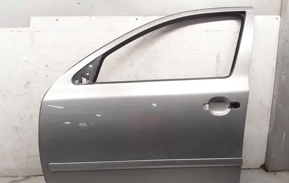 Skoda Octavia Mk2 (1Z) Front door