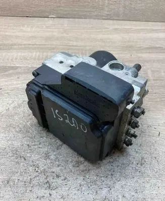 Lexus IS 200-300 ABS Pump 4454053020 1338005500