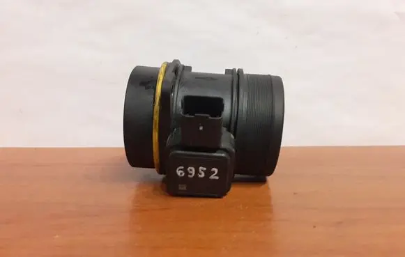 Jaguar XF X250 Mass air flow meter 5WK97011 6952