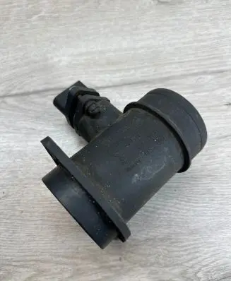 Volkswagen II LT Mass air flow meter 028906461 0281002216