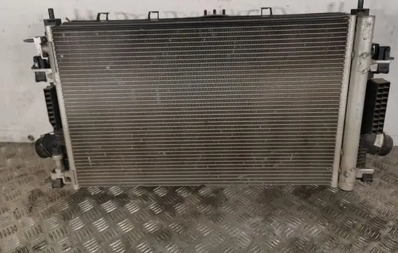 Opel Zafira C Radiator set 0130308487 427460812