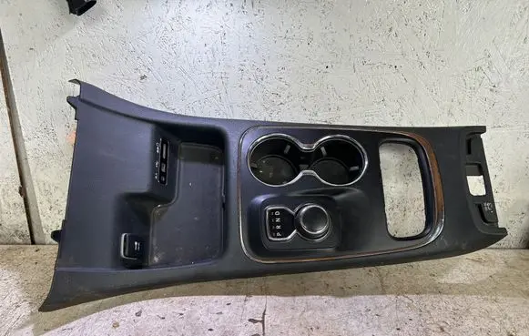 Dodge Durango III Armrest 6BR151X9AA 360240 7528670