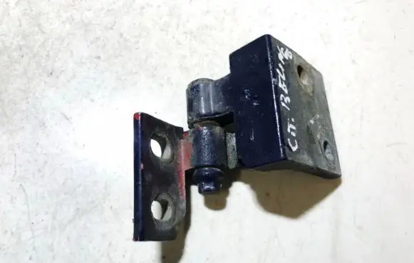 Citroen Berlingo Front door upper hinge
