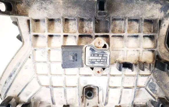 Skoda Yeti (5L) Air pressure sensor 0281002399 038906051b