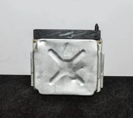 Volvo V70 Engine control unit/module MB0797008951 08627148A