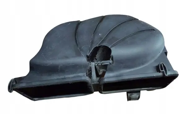 Mercedes-Benz C W203 Intake resonator A2048300103OE
