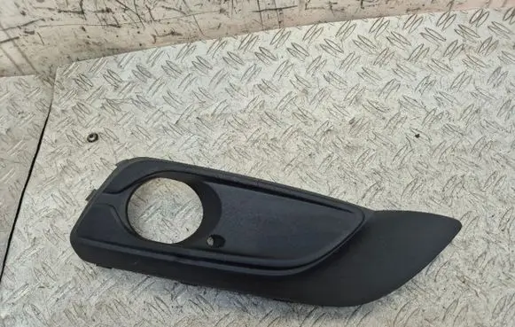 Opel Crossland X Front fog light trim/grill 39097381