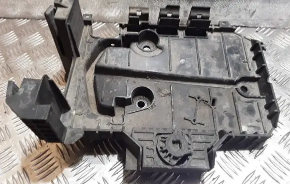 Peugeot 407 Battery tray 9645693080