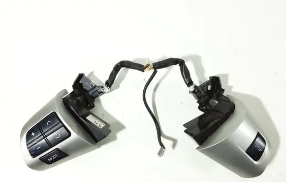 Toyota Auris 150 Steering wheel buttons/switches 8425002050 CS904 CS903