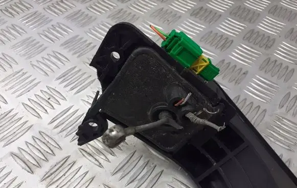 Peugeot 1007 Rear door window regulator motor 16876875-03