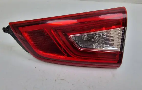 Nissan Qashqai Tailgate rear/tail lights 265504EA5C 265504EA5D