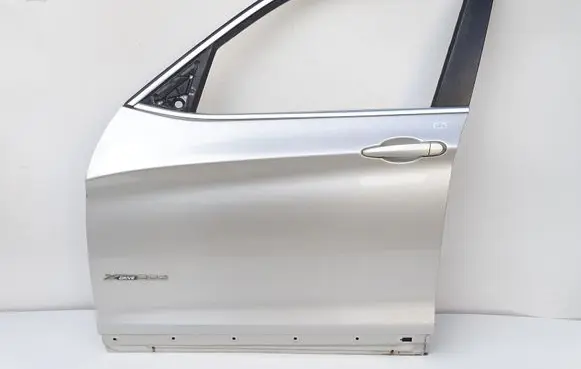 BMW X3 F25 Front door MINERALSILBER METALLIC