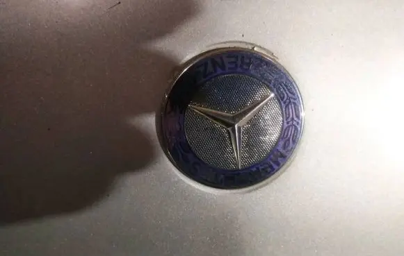 Mercedes-Benz B W245 Manufacturer badge logo/emblem 