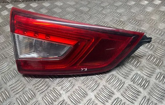 Nissan Qashqai Tailgate rear/tail lights 265554EA5A