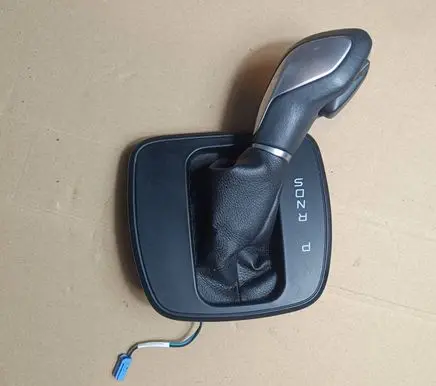 Ford Kuga II Gear lever shifter trim leather/knob CJ5P7E034AAW G646A