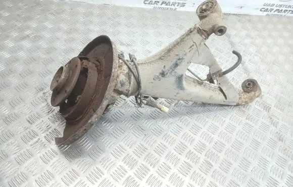 Rear wheel hub spindle/knuckle