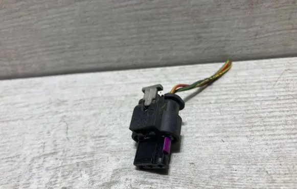 Seat Ateca Parking sensor (PDC) wiring loom 4F0973703