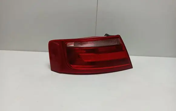 Audi A5 8T 8F Rear/tail lights 8T0945095
