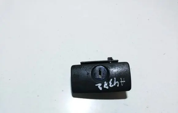 Hyundai Tucson JM Glove box