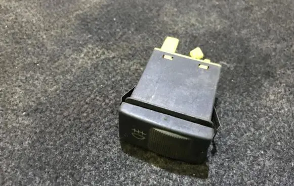 Audi A4 S4 B5 8D Windscreen/window heater switch 4d0941563