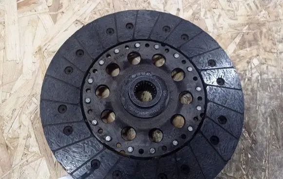 Mazda 5 Clutch pressure plate RF3016460A LUK