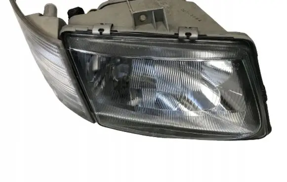 Mercedes-Benz Vito Viano W638 Headlight/headlamp 4401119R