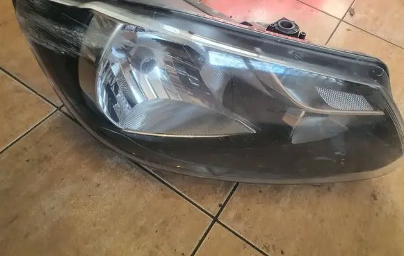 Volkswagen Caddy Headlight/headlamp 2K5941006A 1EL01055102