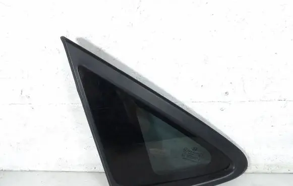 Hyundai ix35 Rear side window