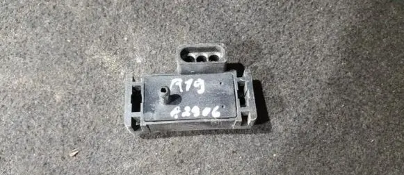 Renault 19 Air pressure sensor 8762267