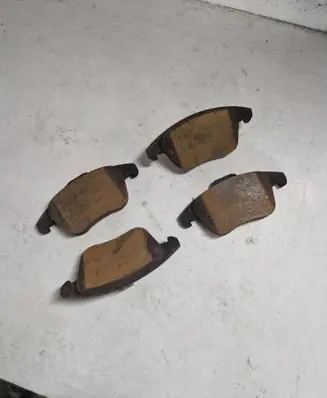 Citroen C4 III e-C4 Brake pads (front) 