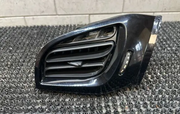 Citroen DS3 Dashboard side air vent grill/cover trim 96857503ZD