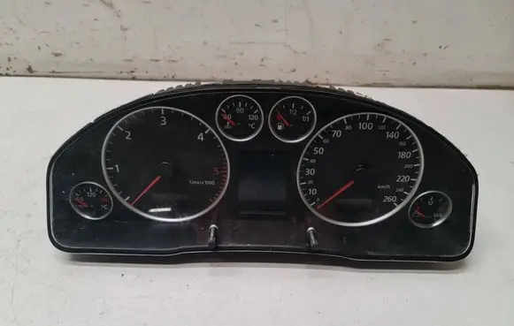 Audi A6 S6 C5 4B Speedometer (instrument cluster) 50682