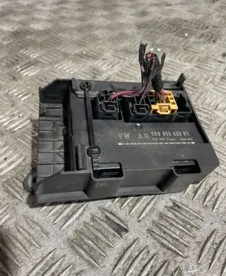 Volkswagen Tiguan Light module LCM 1K0959433BT 802047H020