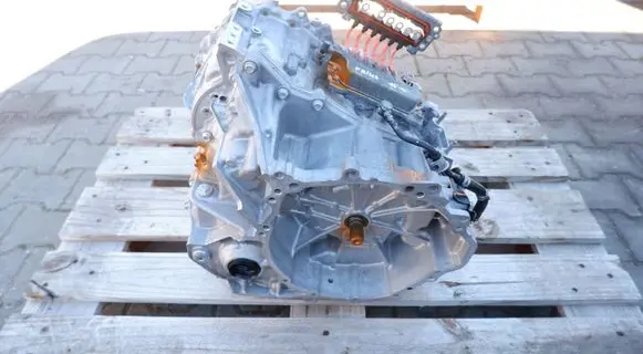 Toyota Prius (XW50) Automatic gearbox 3090047090 3090047100 P610