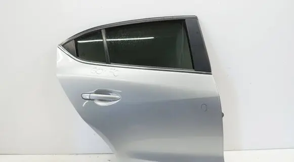 Mazda 3 III Rear door MAZDA3BM100626DPT