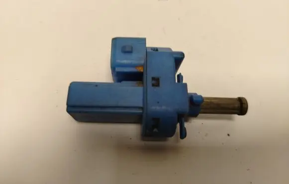 Ford Focus Brake pedal sensor switch 98AB7C534AA