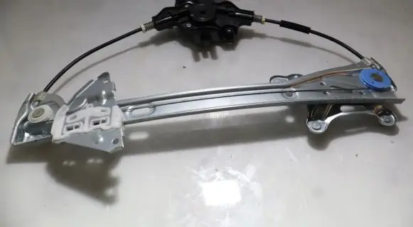 Toyota Corolla E210 E21 Front window lifting mechanism without motor