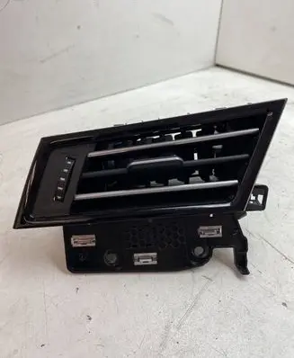 Volkswagen PASSAT B8 Dashboard side air vent grill/cover trim 3G1819701E