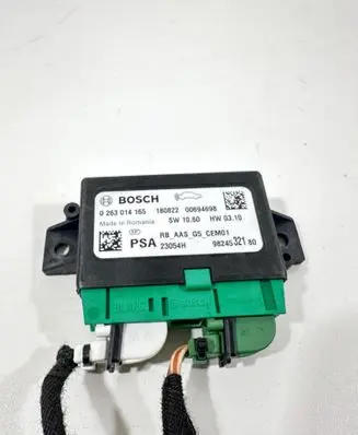 Peugeot 308 Alarm control unit/module 9673523380