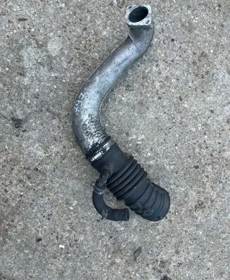 Nissan X-Trail T31 Intercooler hose/pipe