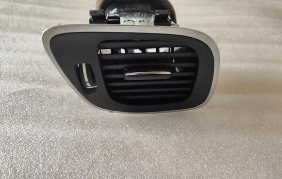 Volvo V40 Dashboard side air vent grill/cover trim 30791697
