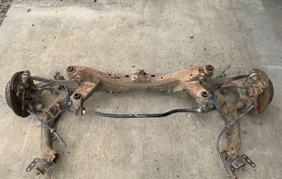Toyota Avensis T250 Rear subframe 