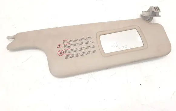 Sun visor