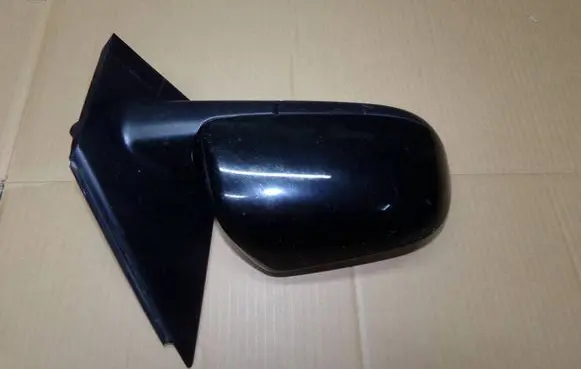 Volkswagen Polo Manual wing mirror 